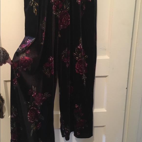 Velvet Romper - Picture 2 of 5